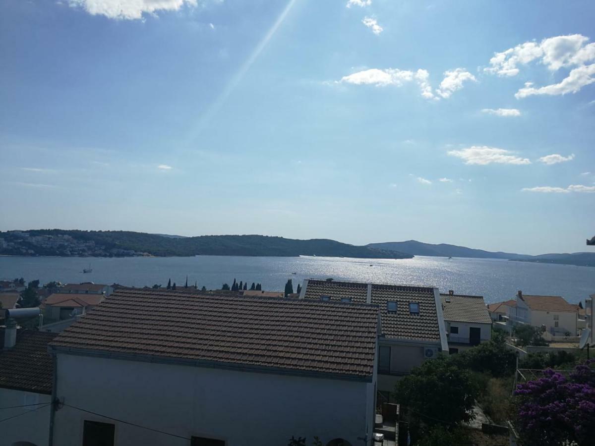 Villa Kartelo Trogir Bagian luar foto